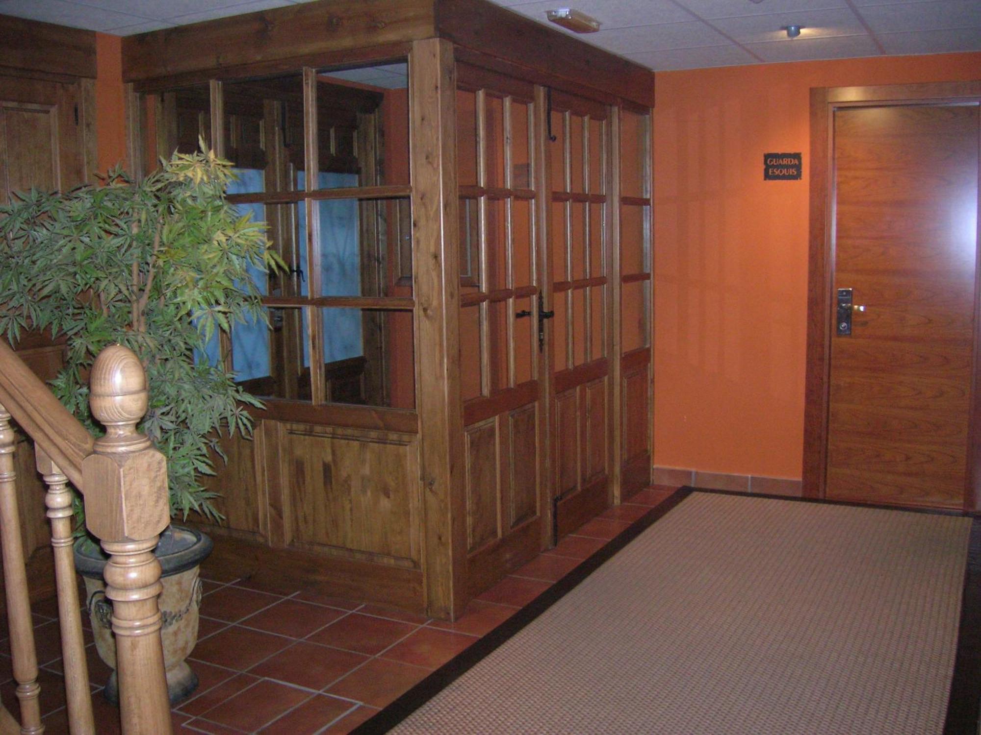 Apartamentos Casa Lavedan Tramacastilla de Tena Luaran gambar