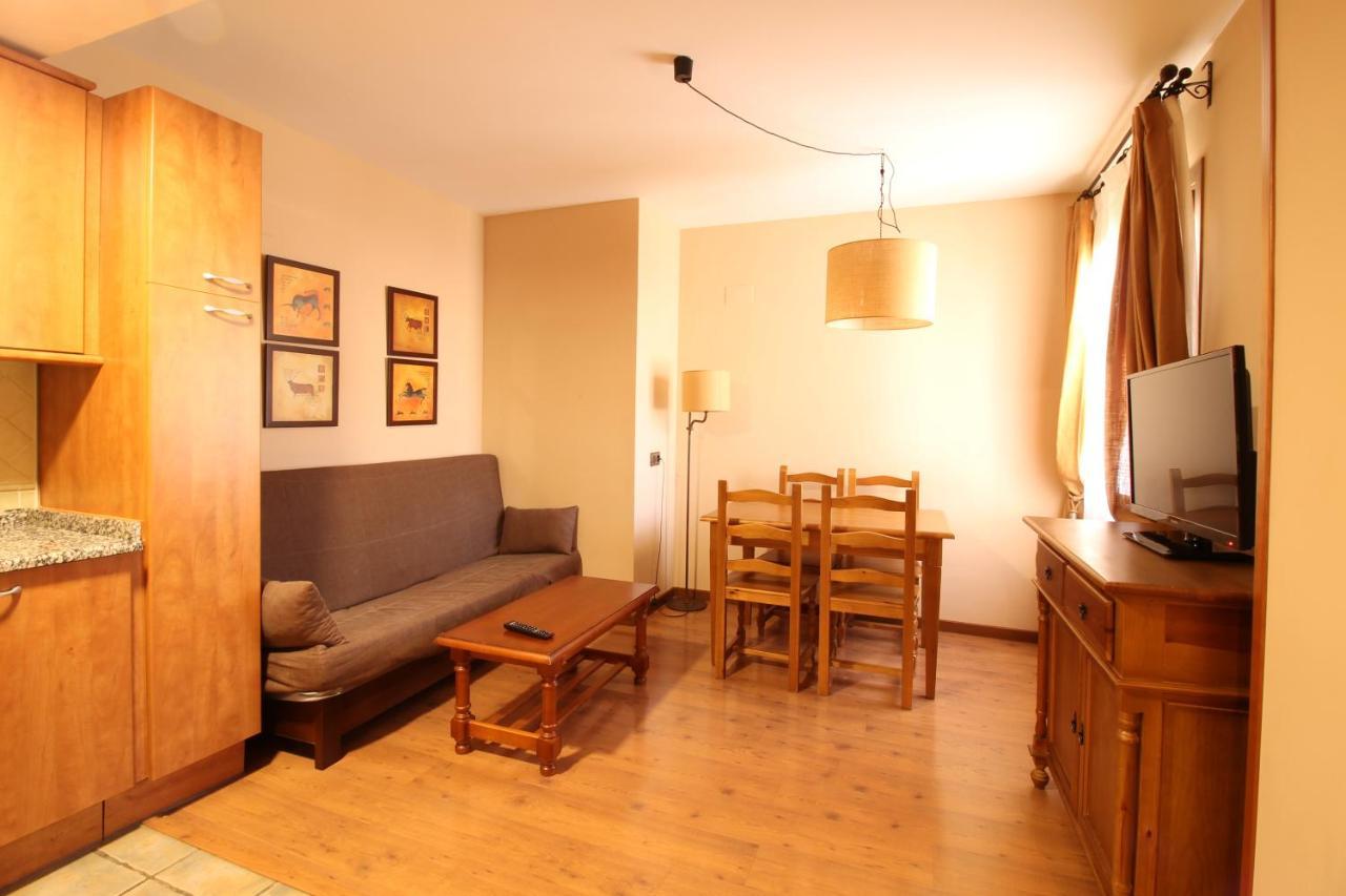 Apartamentos Casa Lavedan Tramacastilla de Tena Luaran gambar