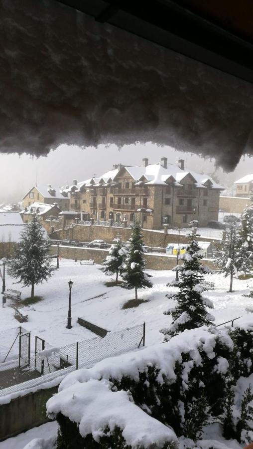 Apartamentos Casa Lavedan Tramacastilla de Tena Luaran gambar